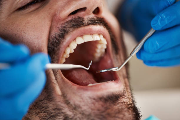 Best Weekend Emergency Dentist in West Baraboo, WI
